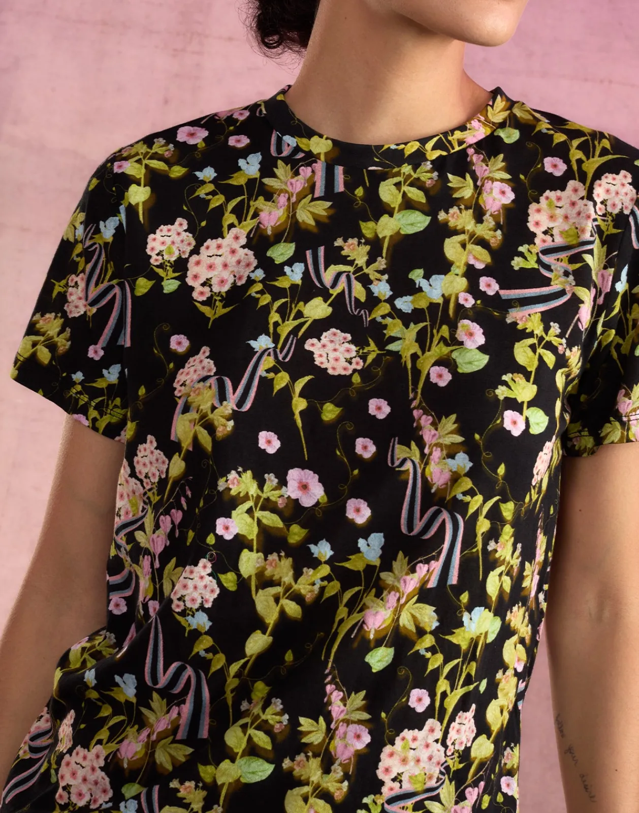 Fashion Cynthia Rowley Bloom Tee BLKFL